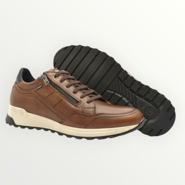 IMG-20251006-WA0046 SNEAKERS 1300