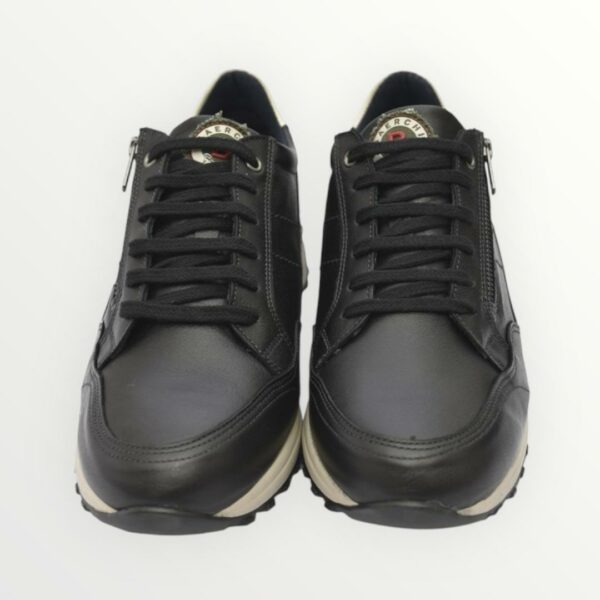 IMG-20251006-WA0048 SNEAKERS 1300