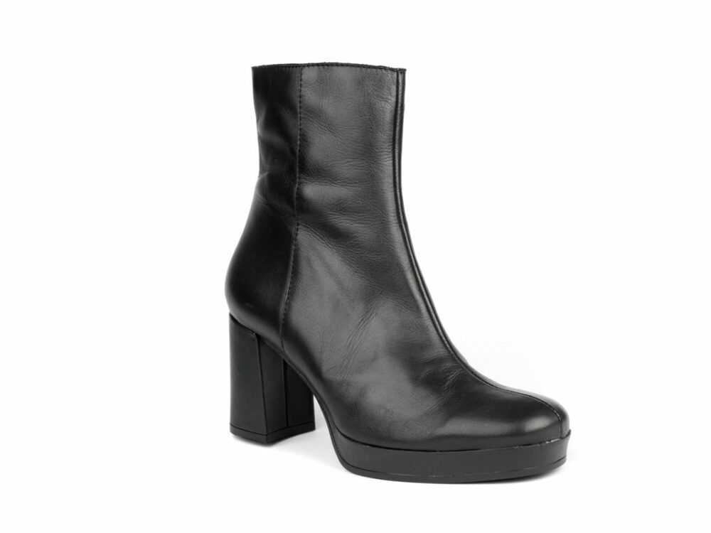 BOTIN JULIE1