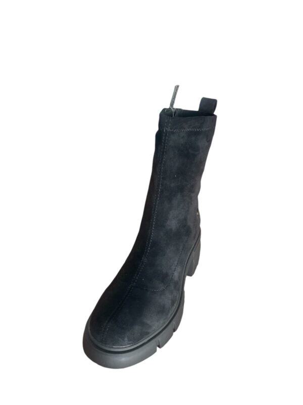 BOTIN ANTELINA REFRESH