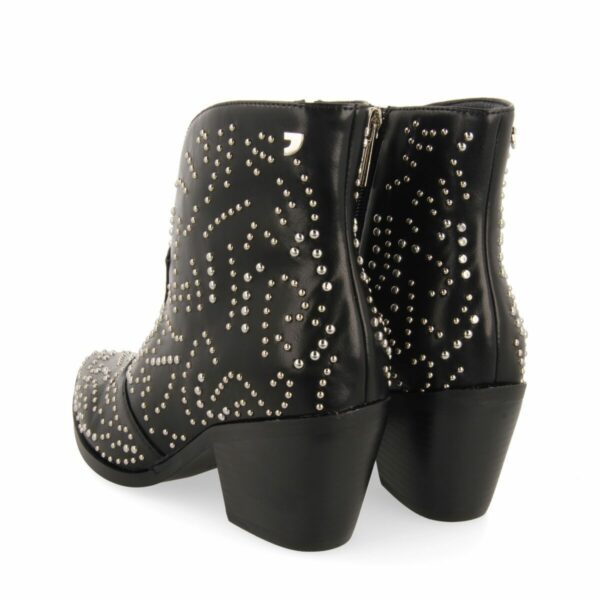 BOTIN STRUER