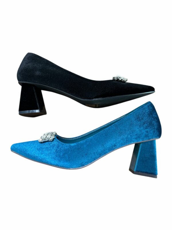 ZAPATO TERCIOPELO BROCHE