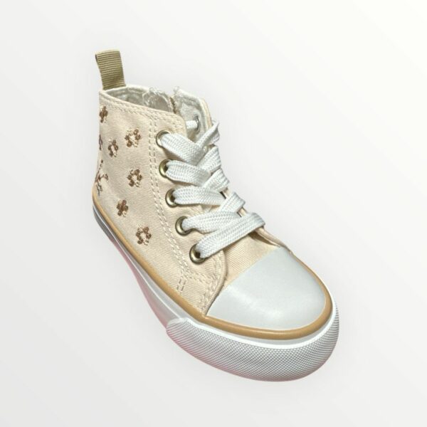 BOTIN PUNTERA BORDADO