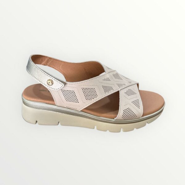 SANDALIA 700