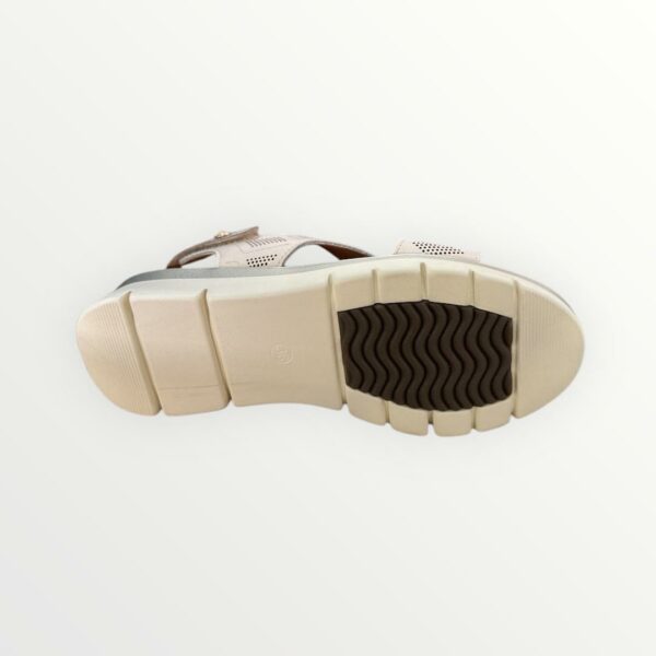 SANDALIA 700