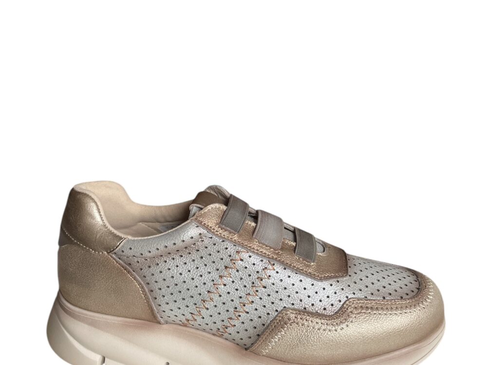 SNEAKERS 186