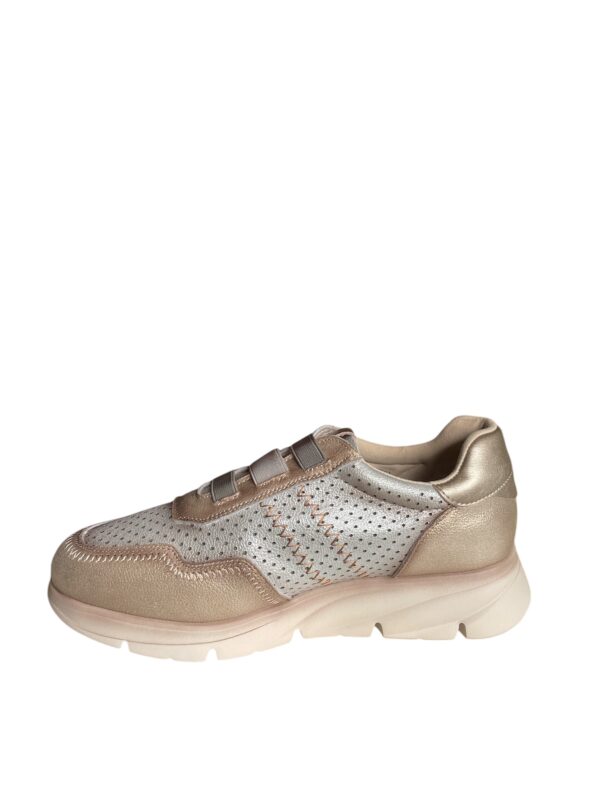 SNEAKERS 186