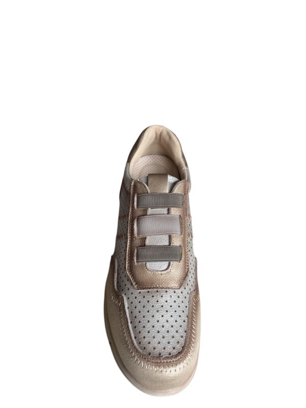 SNEAKERS 186