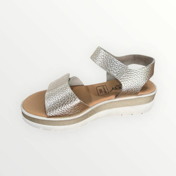 SANDALIA 910