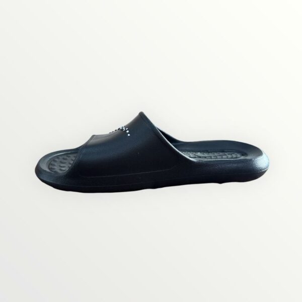 CHANCLA NIKE VICTORI ONE