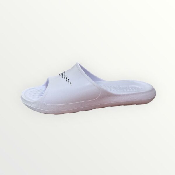 CHANCLA NIKE VICTORI ONE