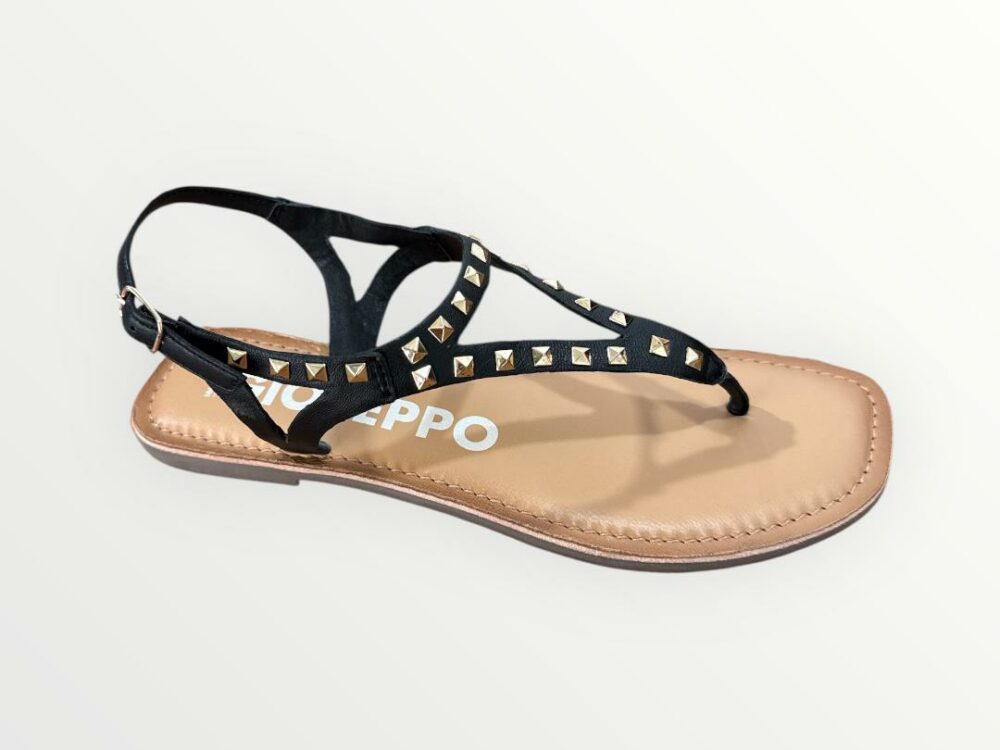 SANDALIA TACHUELAS TRILBY