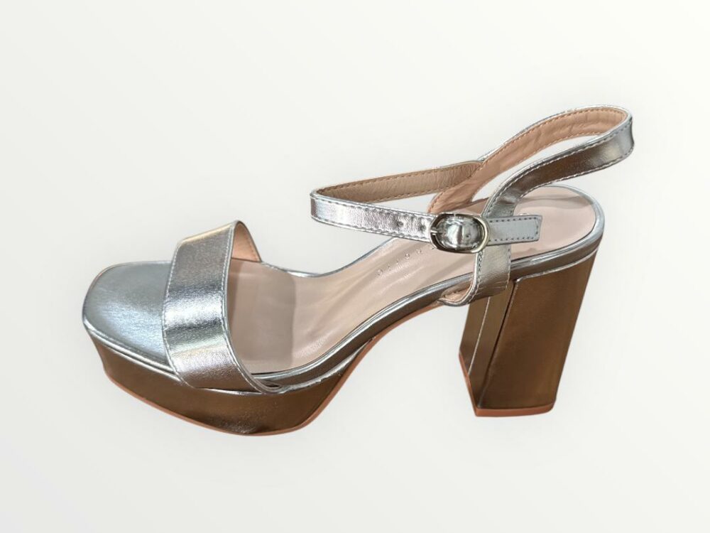 SANDALIA PLATF PLATA 223B