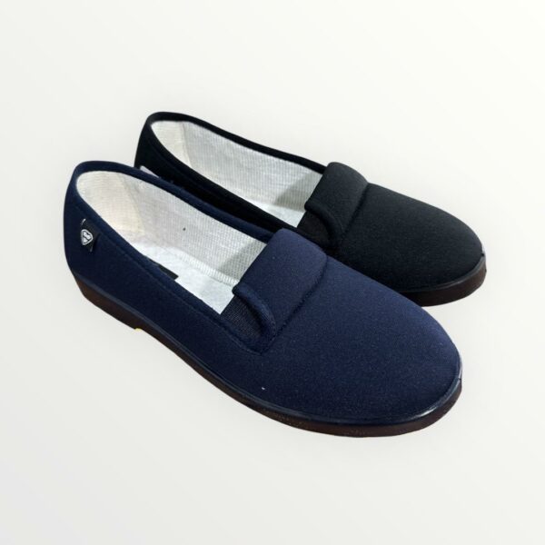 Imagen de WhatsApp 2025-08-29 a las 19.36.03_3cc5315b ZAPATILLA 2 GOMAS MD 99