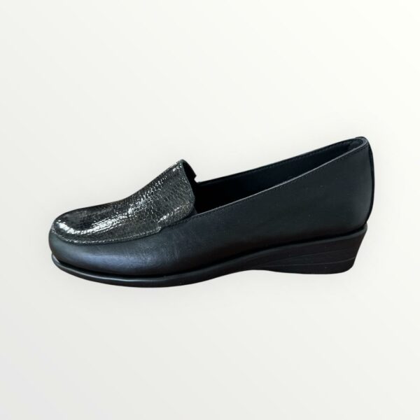 IMG-20250918-WA0025 ZAPATO 520601