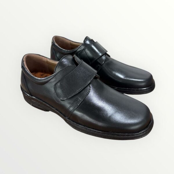 IMG-20250924-WA0009 ZAPATO PIEL CON VELCRO