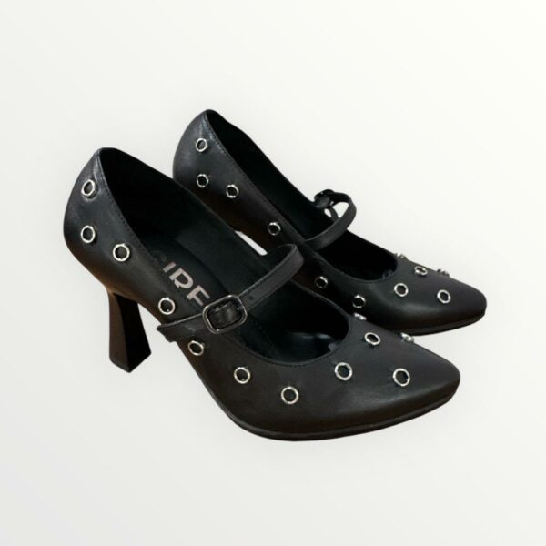 Imagen de WhatsApp 2025-09-08 a las 19.30.06_bd6a68f7 ZAPATO SAGA10