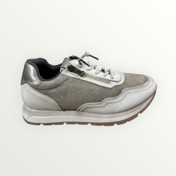 Imagen de WhatsApp 2025-09-10 a las 20.09.27_e3548d4c SNEAKERS 3801
