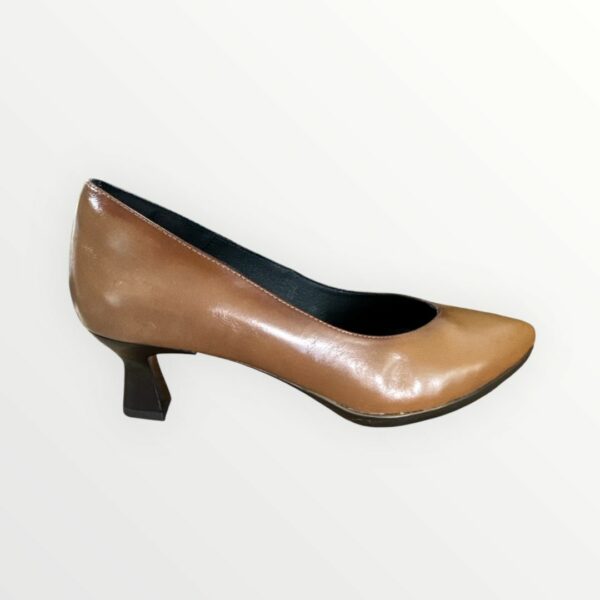 Imagen de WhatsApp 2025-09-11 a las 18.38.57_e03cd5e3 ZAPATO MACA1