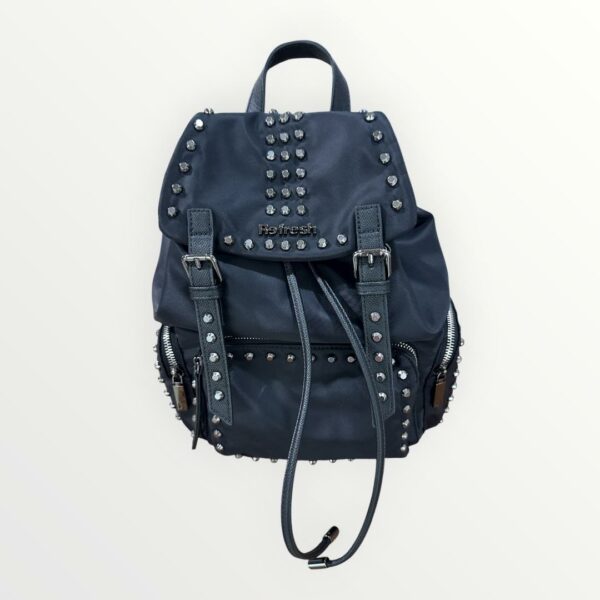 Imagen de WhatsApp 2025-09-29 a las 18.20.56_d67cf576 MOCHILA TACHAS