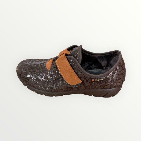 IMG-20251011-WA0010 ZAPATILLA 232091