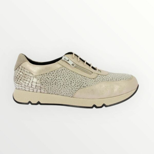 IMG-20251015-WA0033 SNEAKERS 82832