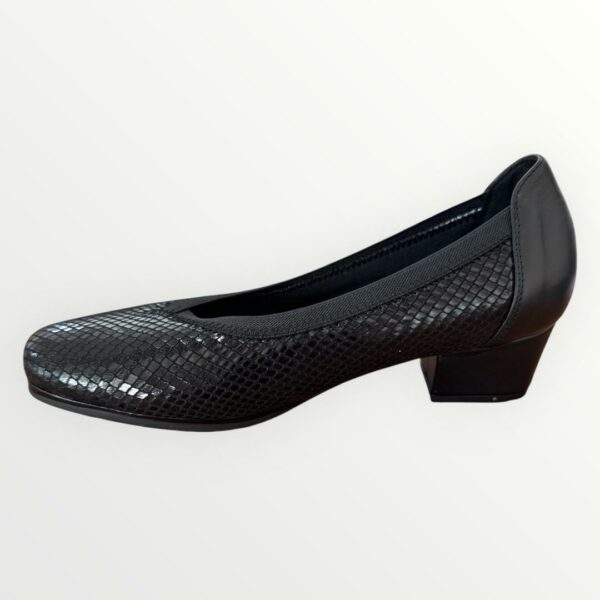 Imagen de WhatsApp 2025-10-03 a las 17.30.51_ae3caf39 ZAPATO SERPIENTE 81660