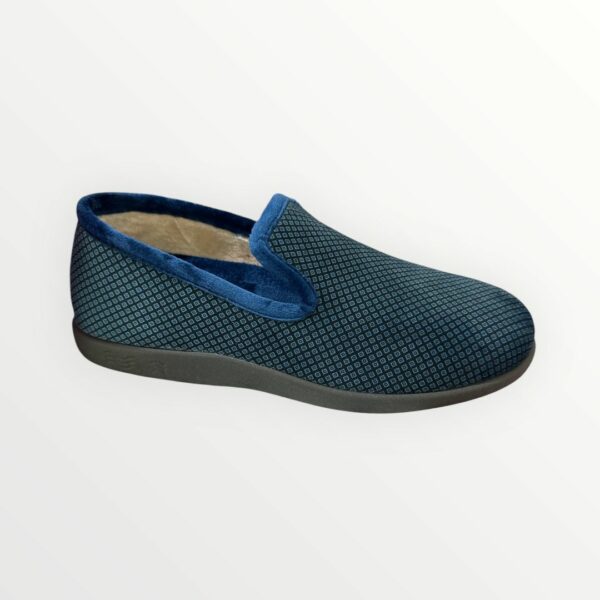 Imagen de WhatsApp 2025-10-10 a las 20.16.32_eab91816 ZAPATILLA ROMBOS