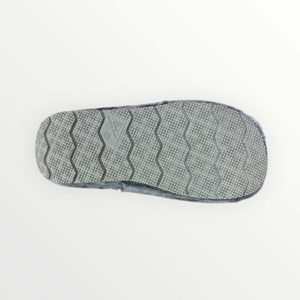 Imagen de WhatsApp 2025-10-11 a las 11.47.27_41b1ad98 ZAPATILLA PAPEL WC