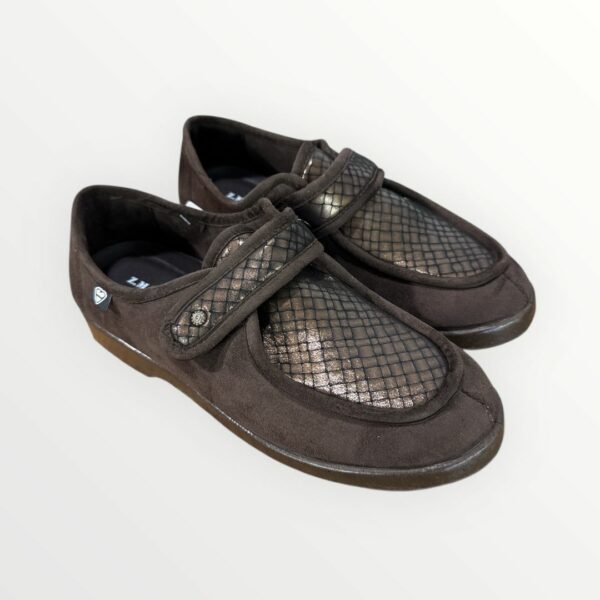 Imagen de WhatsApp 2025-10-24 a las 18.14.26_a3bf6e47 ZAPATILLA MICRO 2022