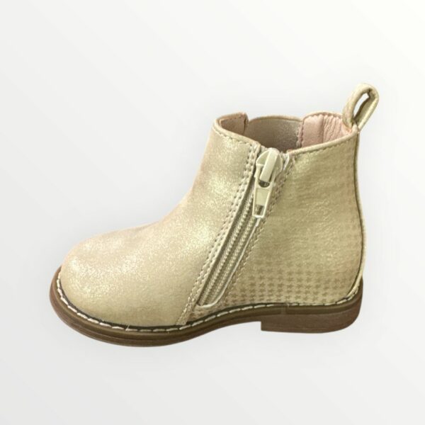 Imagen de WhatsApp 2025-11-13 a las 19.27.14_aac8b61d BOTIN ORO ROSA