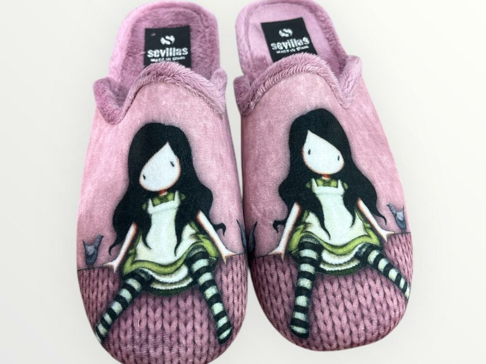 ZAPATILLA MUÑECA