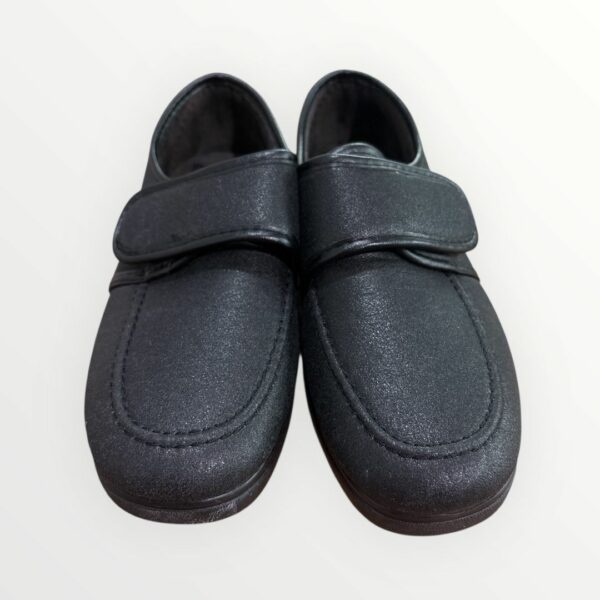 ZAPATILLA CUEROFIL T0796