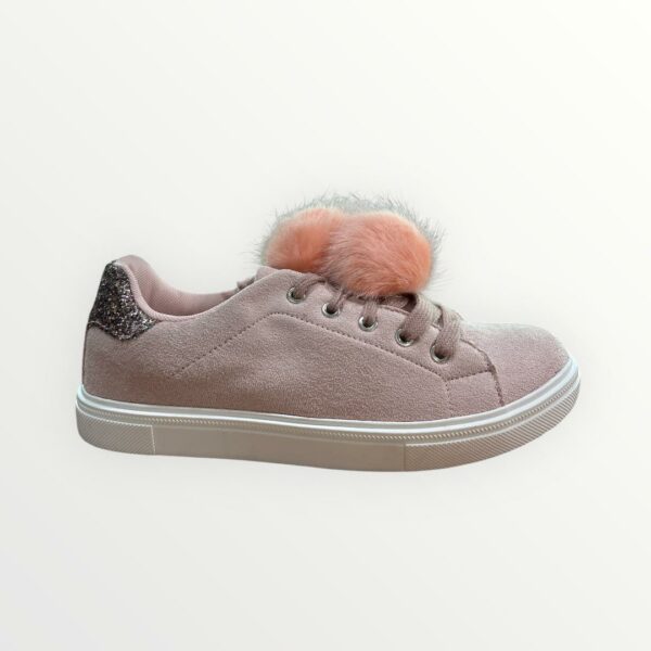 SNEAKERS POMPONES