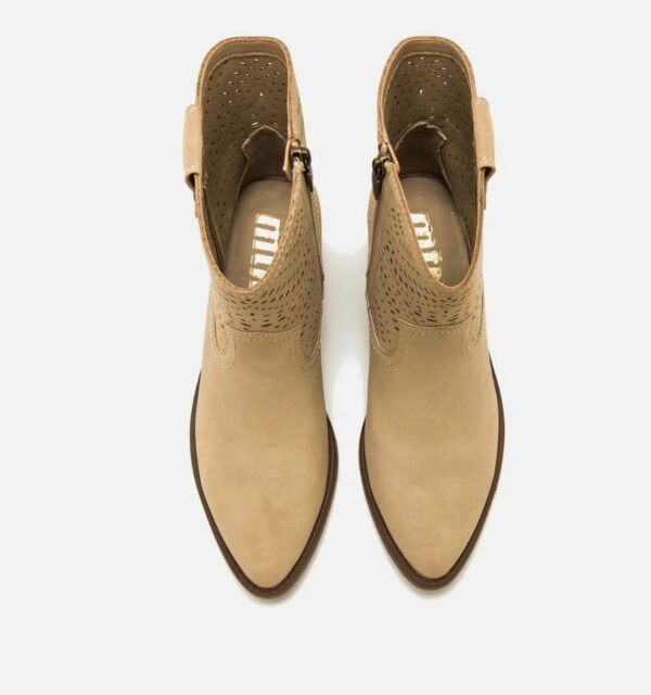 WhatsApp Image 2026-01-29 at 18.33.57 (3) BOTIN TANUBIS PERFORADO