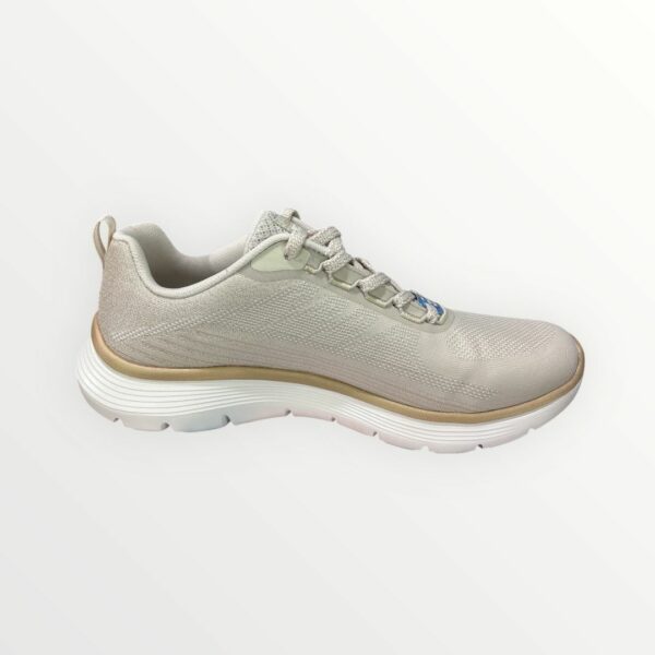 WhatsApp Image 2026-01-29 at 18.46.21 (1) DEPORTIVO ELEGANT GLOW