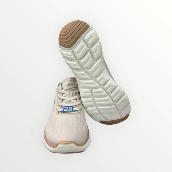 WhatsApp Image 2026-01-29 at 18.46.21 (2) DEPORTIVO ELEGANT GLOW