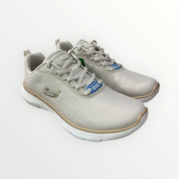 WhatsApp Image 2026-01-29 at 18.46.21 DEPORTIVO ELEGANT GLOW