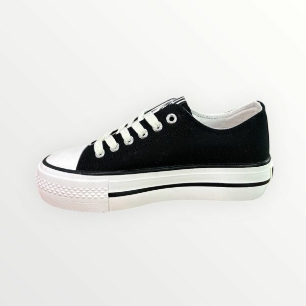 WhatsApp Image 2026-01-30 at 18.39.27 LONA PUNTERA