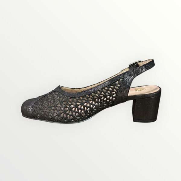 WhatsApp Image 2026-02-03 at 19.26.49 (1) ZAPATO DEST PERFORADO