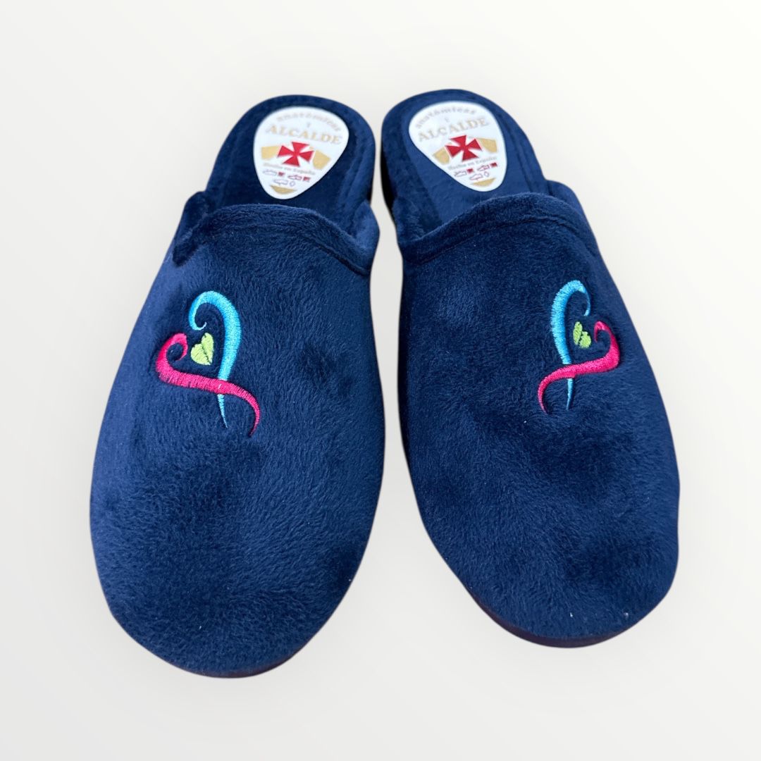 WhatsApp Image 2026-02-09 at 19.45.00 (1) ZAPATILLA DE CASA 5603