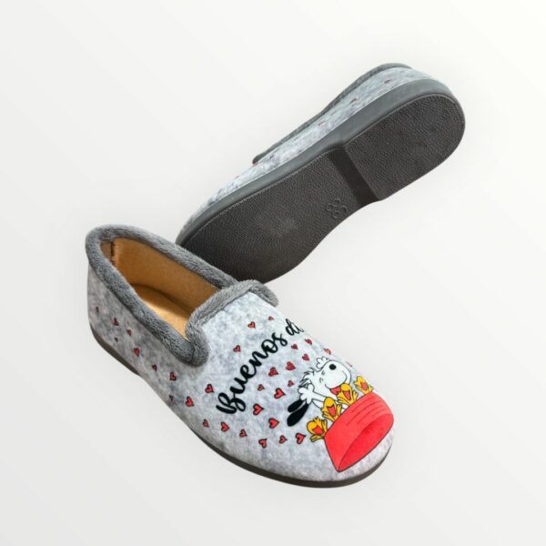 WhatsApp Image 2026-02-12 at 18.26.51 (4) ZAPATILLA SNOPPY