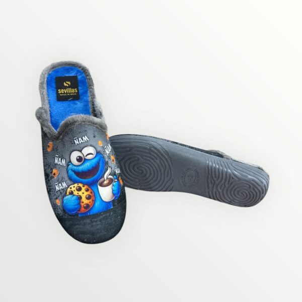 ZAPATILLA MONSTRUO DE LAS GALLETAS
