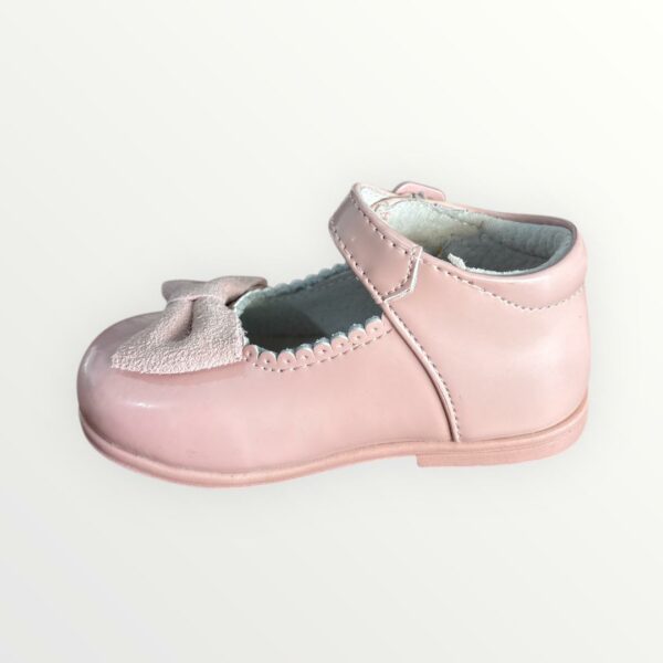 WhatsApp Image 2026-02-21 at 10.20.15 (1) MERCEDITA A1887