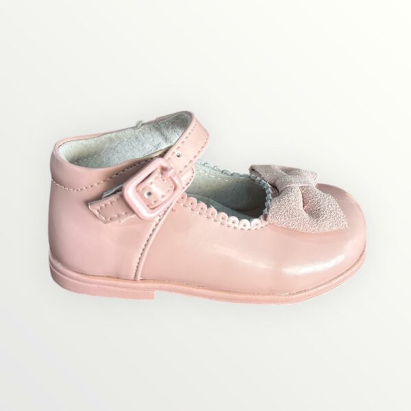 WhatsApp Image 2026-02-21 at 10.20.15 MERCEDITA A1887