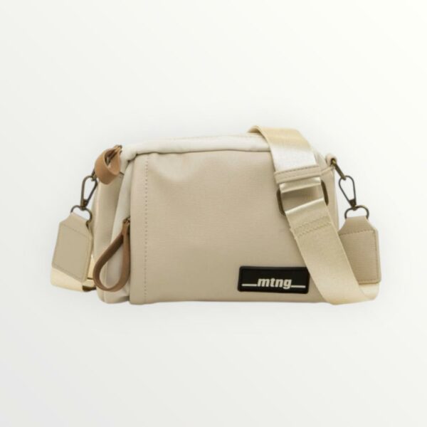 WhatsApp Image 2026-03-07 at 10.31.18 AM BOLSO NACAR MUSTANG