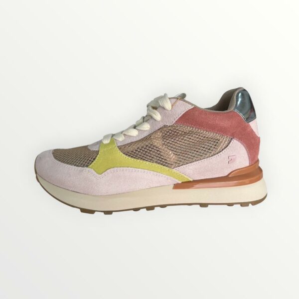 WhatsApp Image 2026-06-10 at 10.23.20 AM (1) SNEAKERS SATER