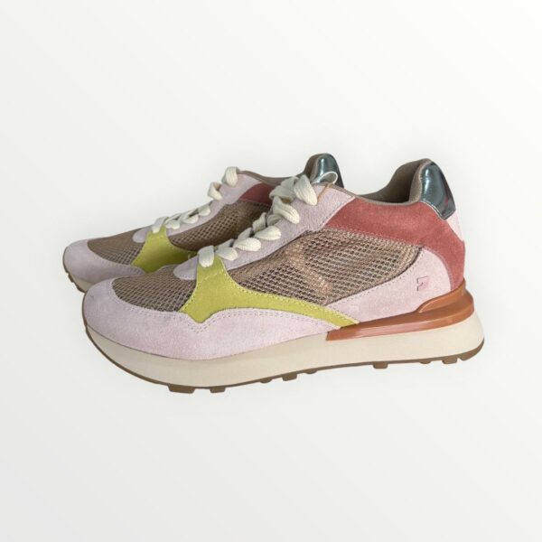 WhatsApp Image 2026-06-10 at 10.23.20 AM SNEAKERS SATER
