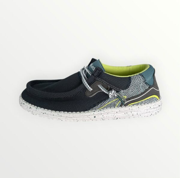 WhatsApp Image 2026-08-10 at 10.52.32 AM SNEAKERS HEY DUDE