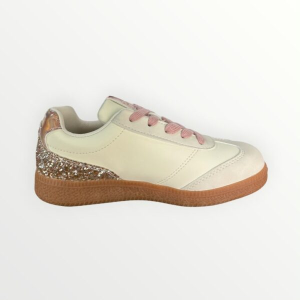 WhatsApp Image 2026-08-19 at 11.37.15 AM (1) SNEAKERS 154086